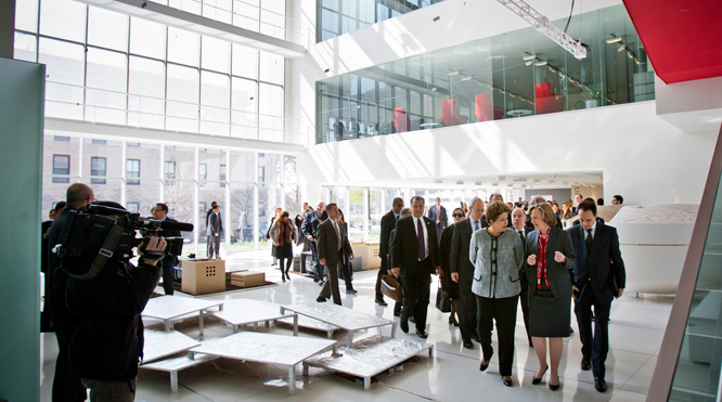 Brazilian president visits MIT